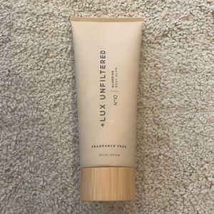 Lux Unfiltered Blurring Body Glow